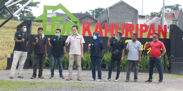 puri kahuripan karanganyar